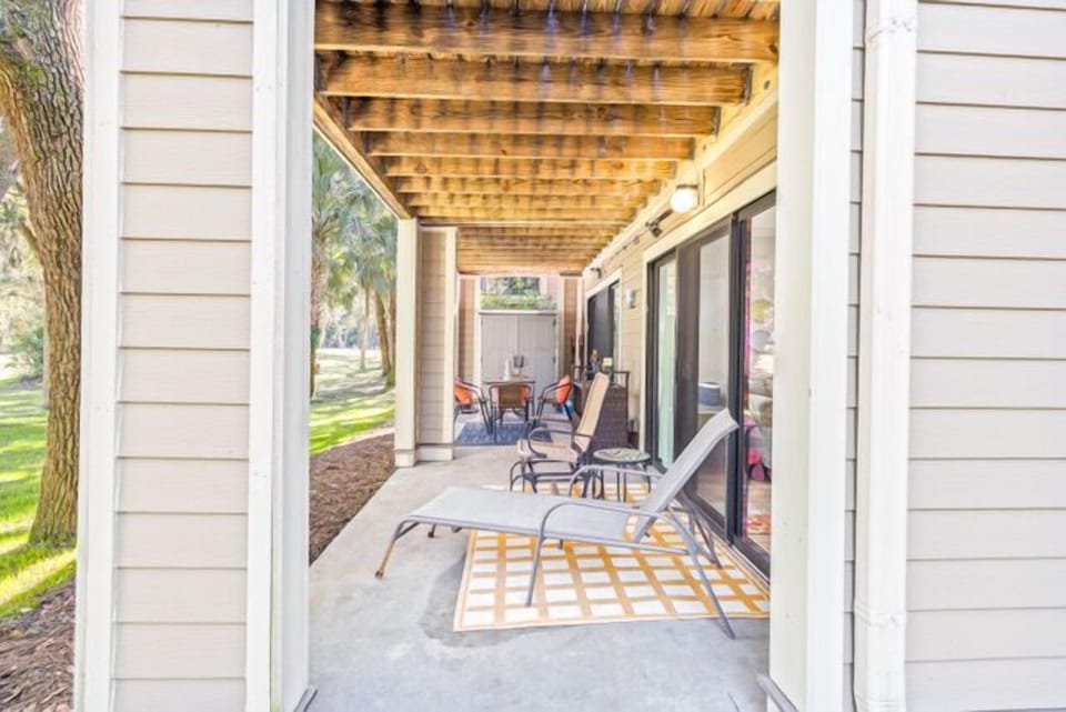 Step outside to start your day with a peaceful moment in the open air.