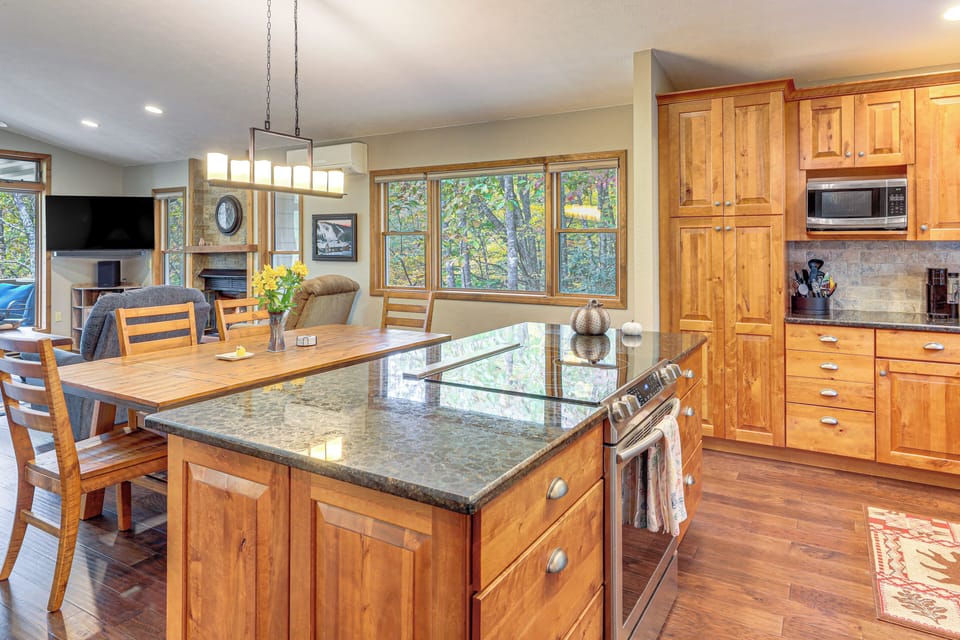 Kitchen | Cooking Basics | Complimentary Spices | Main Floor