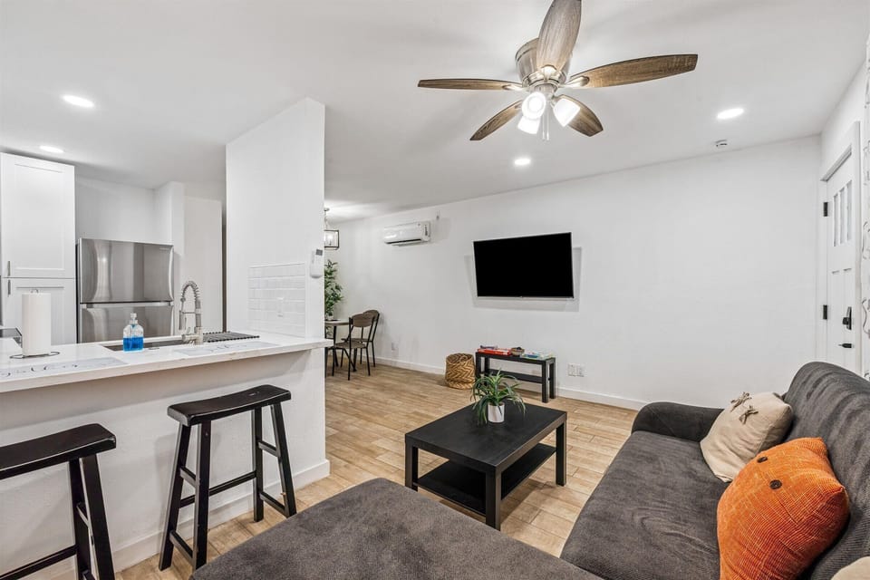 Large smart TV included.