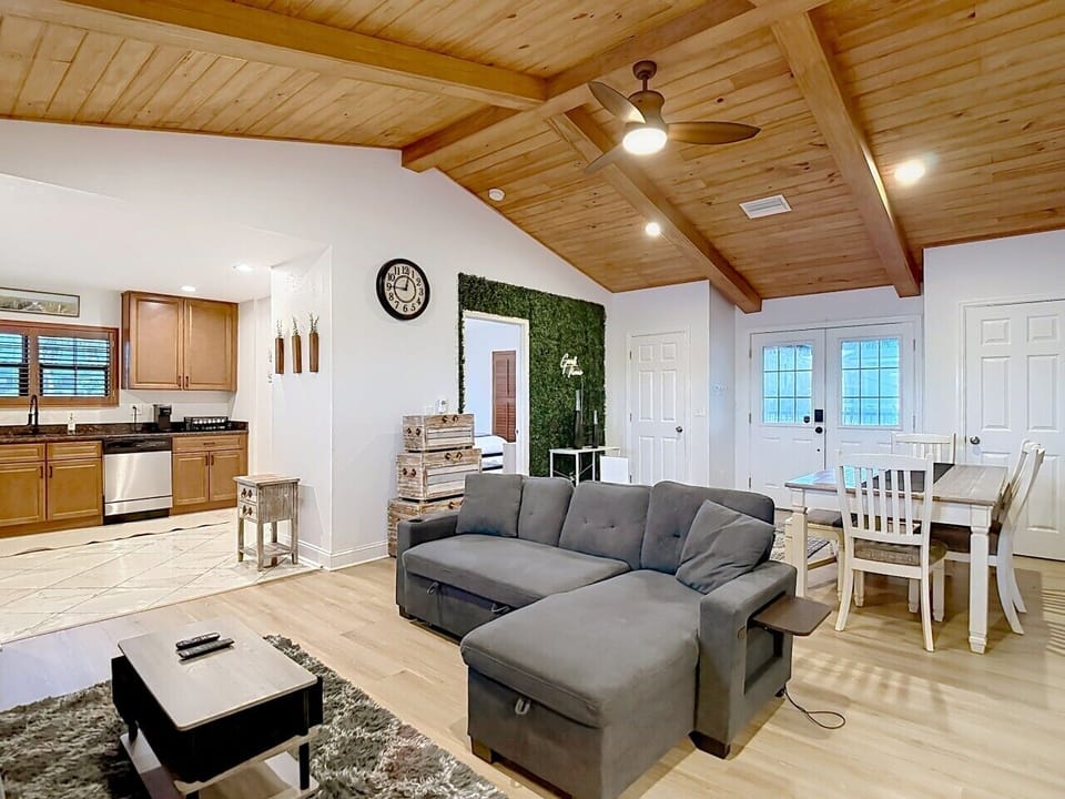 Open Living/Dining Area