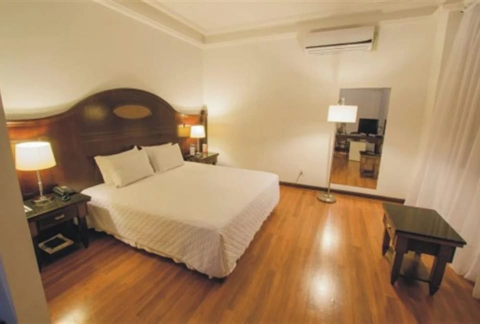 Stretch out comfortably in a generous room with cooling AC