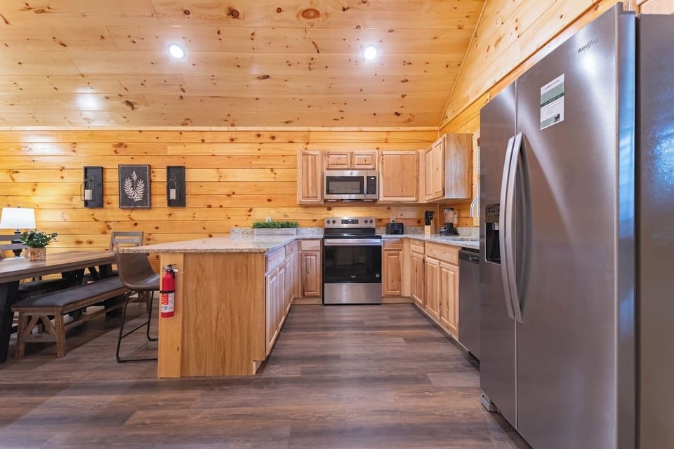 Kitchen Overview – Whispering Woods Pigeon Forge Vacation Rental