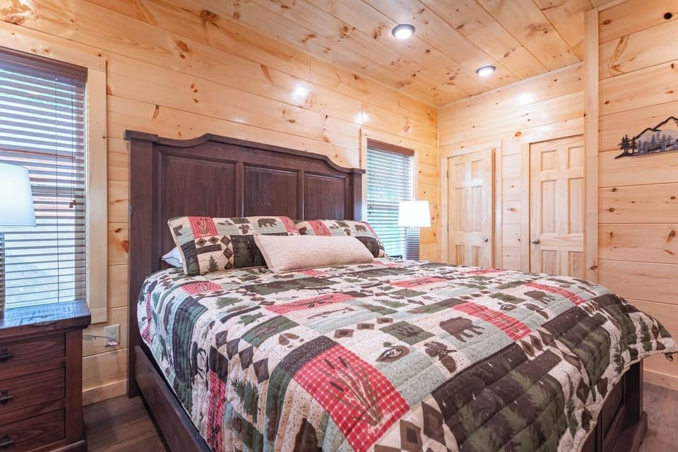 Second King Bedroom – Whispering Woods Pigeon Forge Cabin