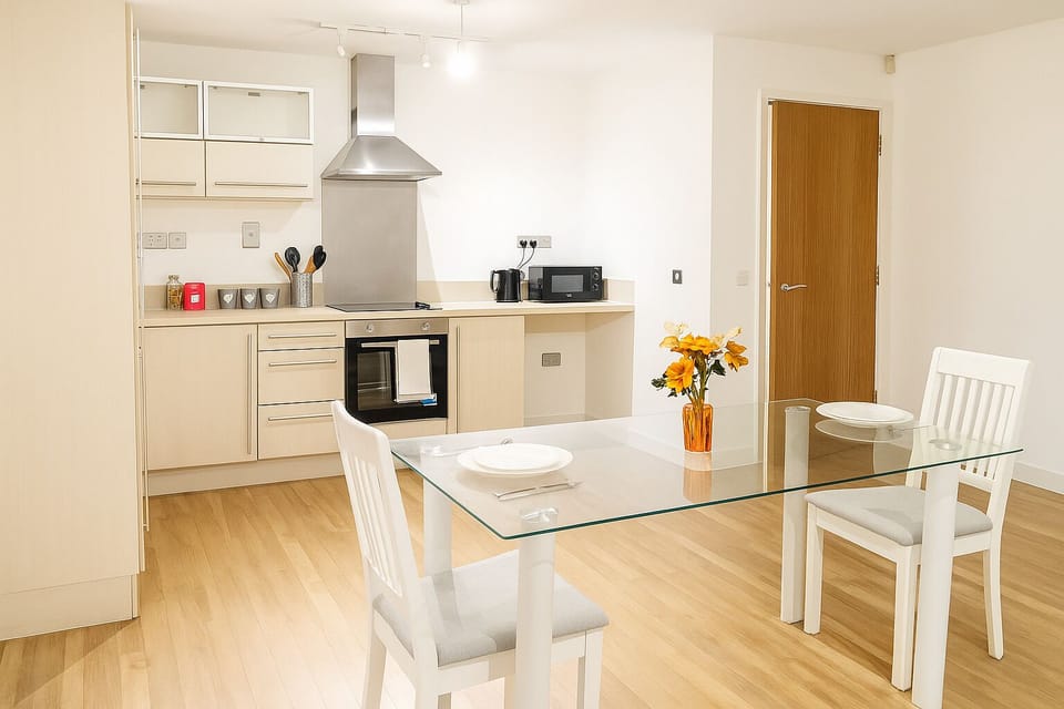 Kitchen seating area