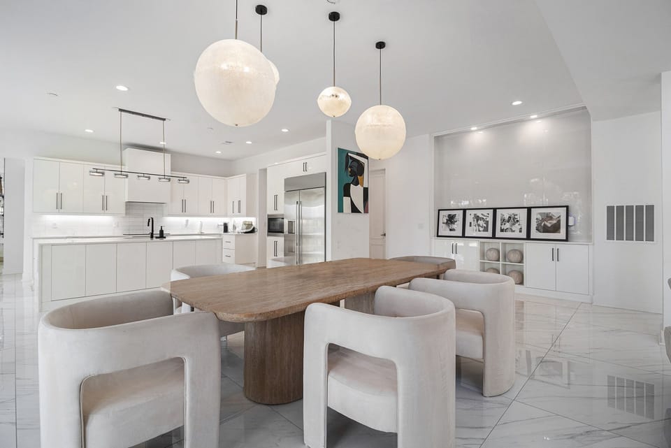 Dinning table