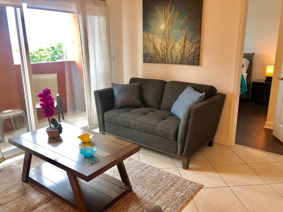 A nice love seat in the living room 