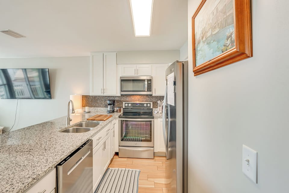 Kitchen | Mr. Coffee Drip Coffee Maker | Toaster | Spices