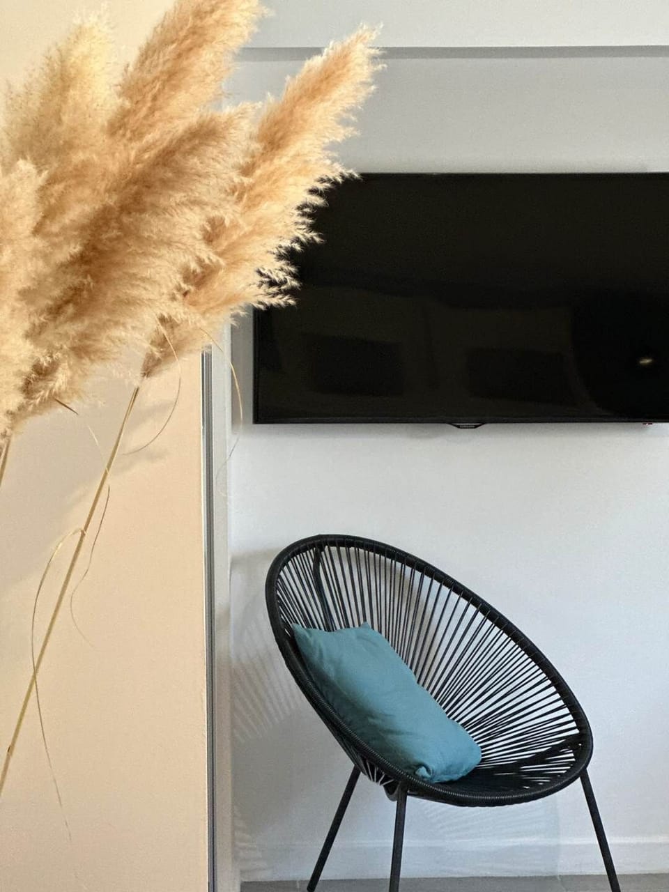 Chambre équipée d'une TV à écran plat pour vos moments de détente