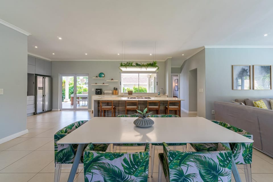 Goodholme Manor - Modern and Spacious (457)