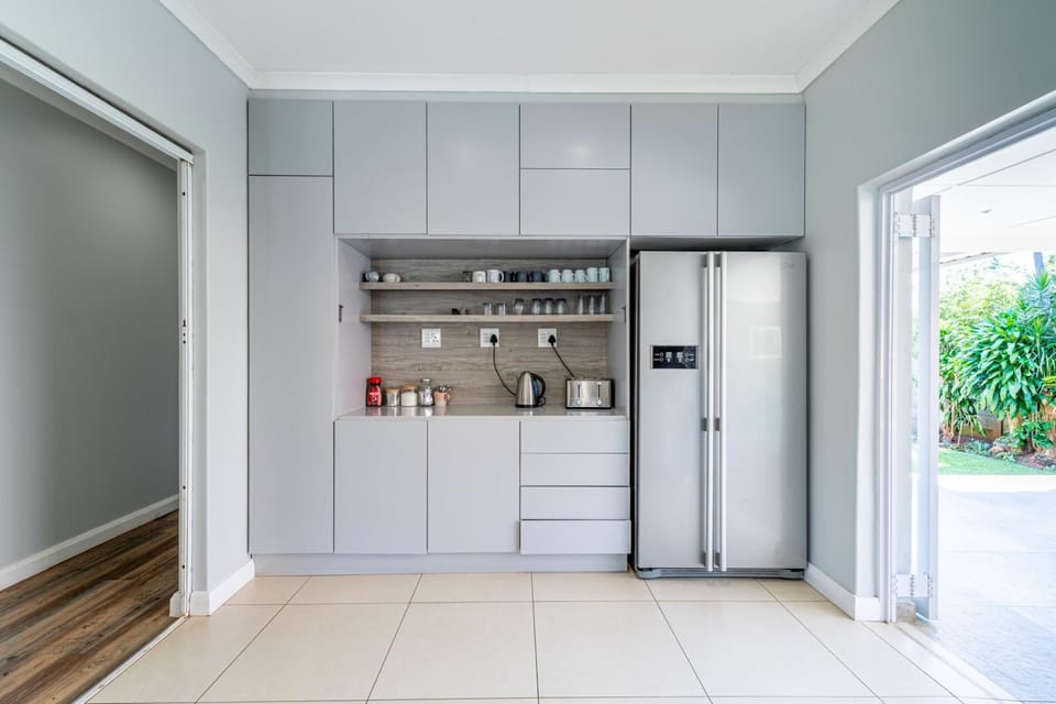 Goodholme Manor - Modern and Spacious (461)
