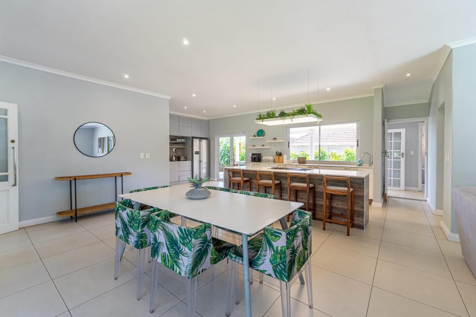 Goodholme Manor - Modern and Spacious (458)