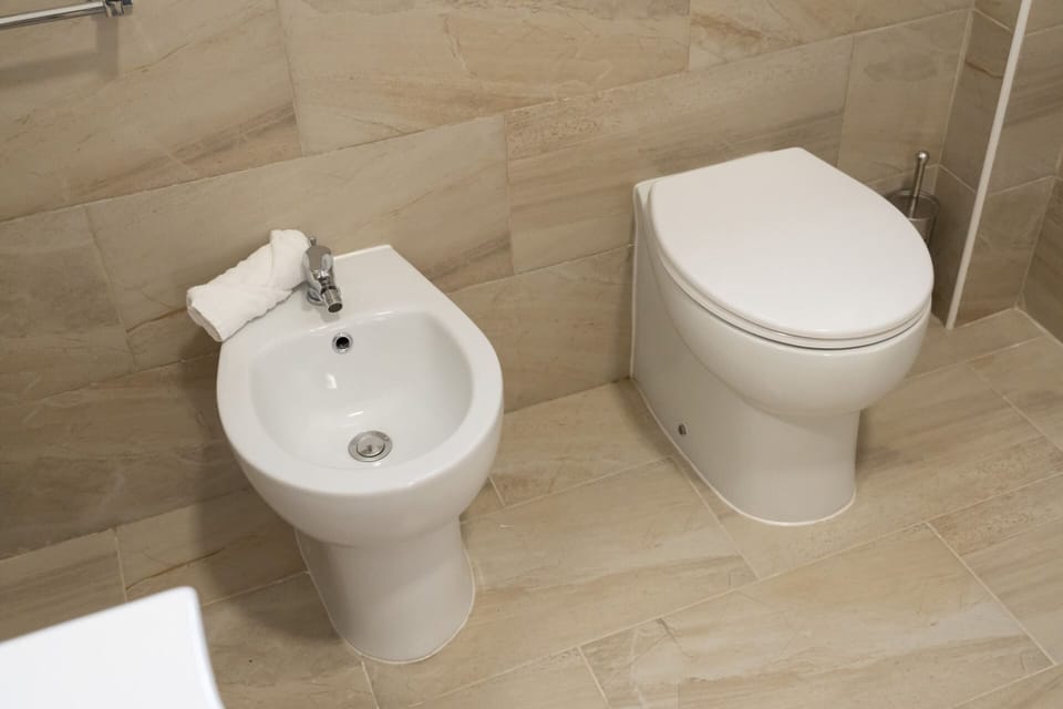 Bathroom 01