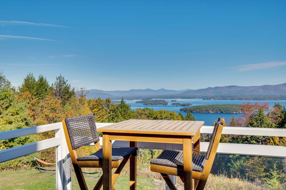 Gilford Vacation Rental | 5BR | 5BA | Steps Required | 5,000 Sq Ft