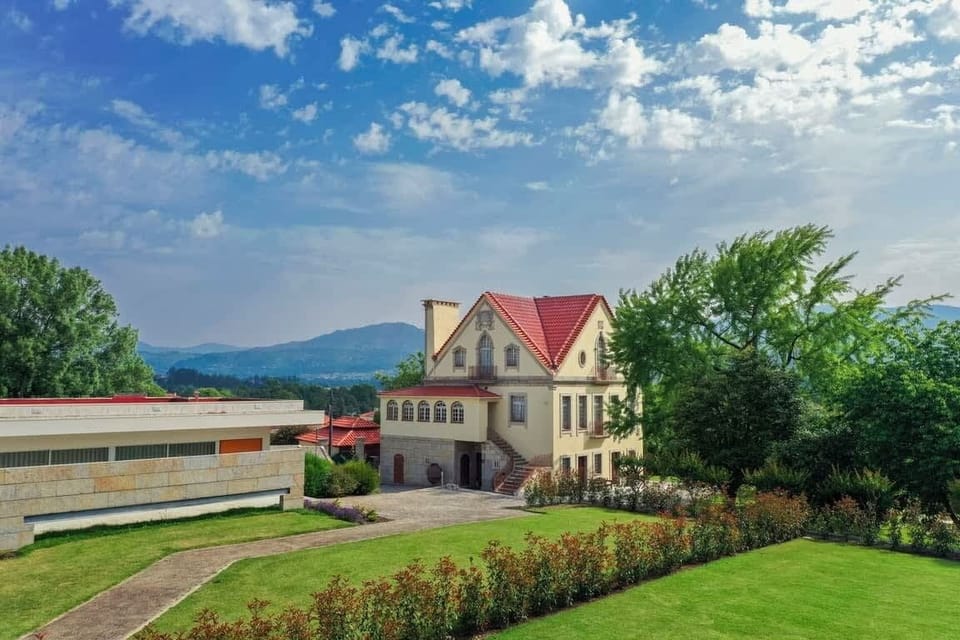 Manor House