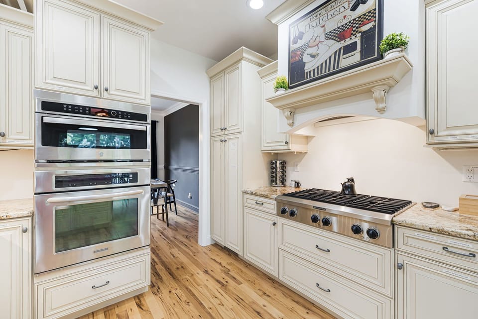 Fully equipped kitchen for morning coffee to home-cooked dinners