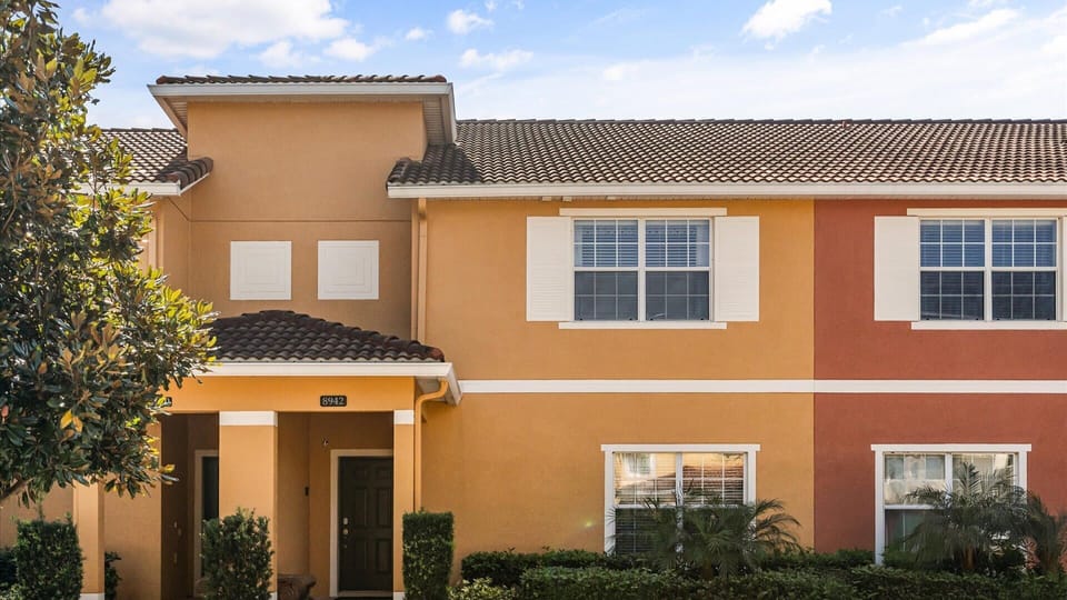 4 Bedroom Home Exterior