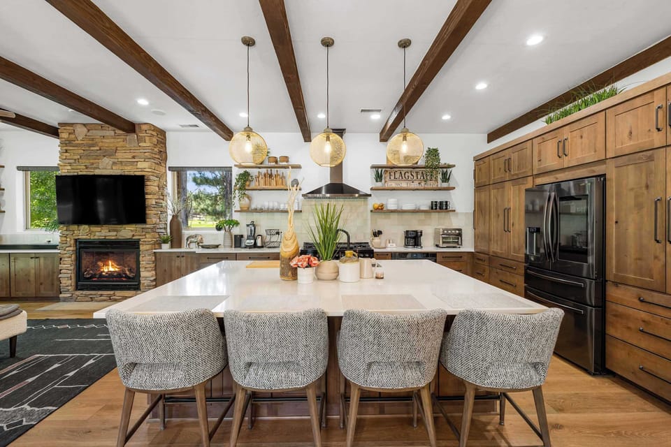 Enjoy a home cooked meal in this incredible kitchen!