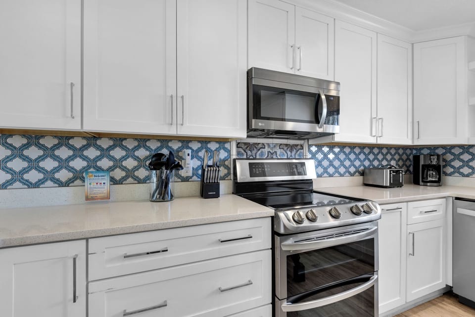 The kitchen has all you need