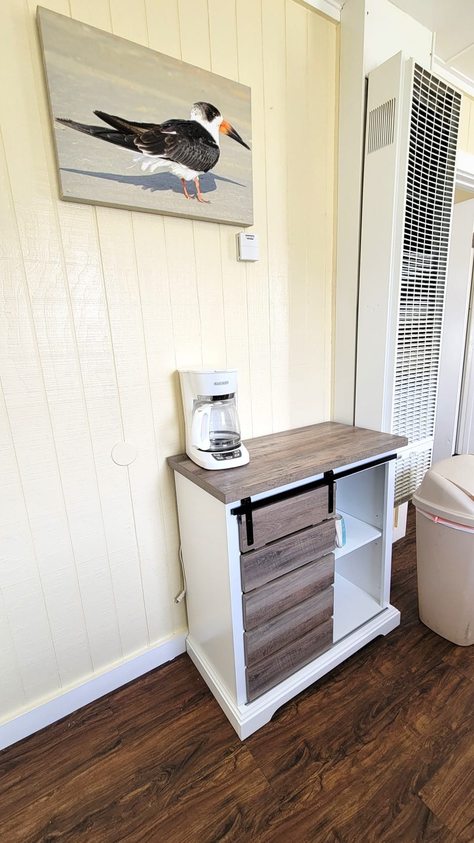 The coffee bar has additional storage