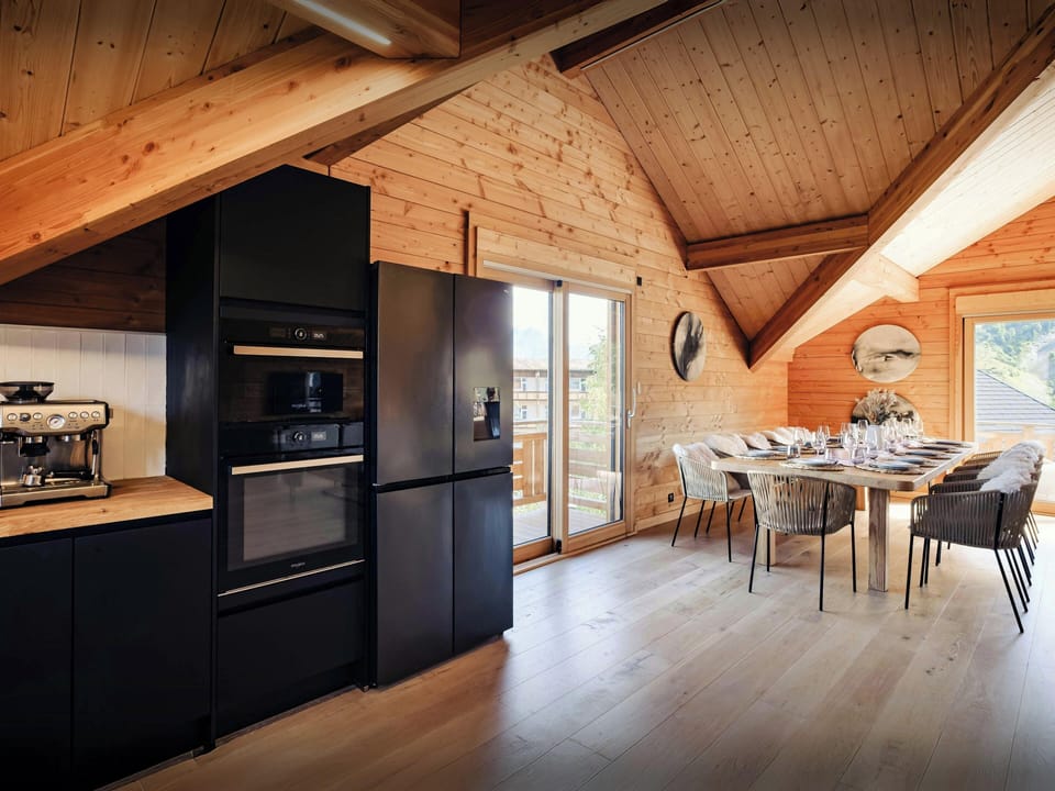 Kitchen/dining