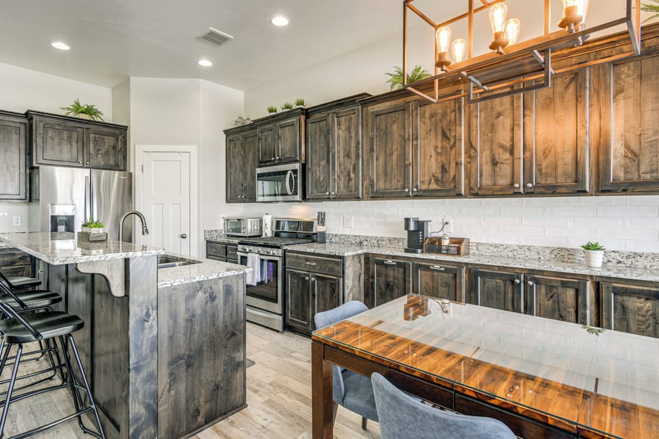 Kitchen | Dining Area | Cooking Basics