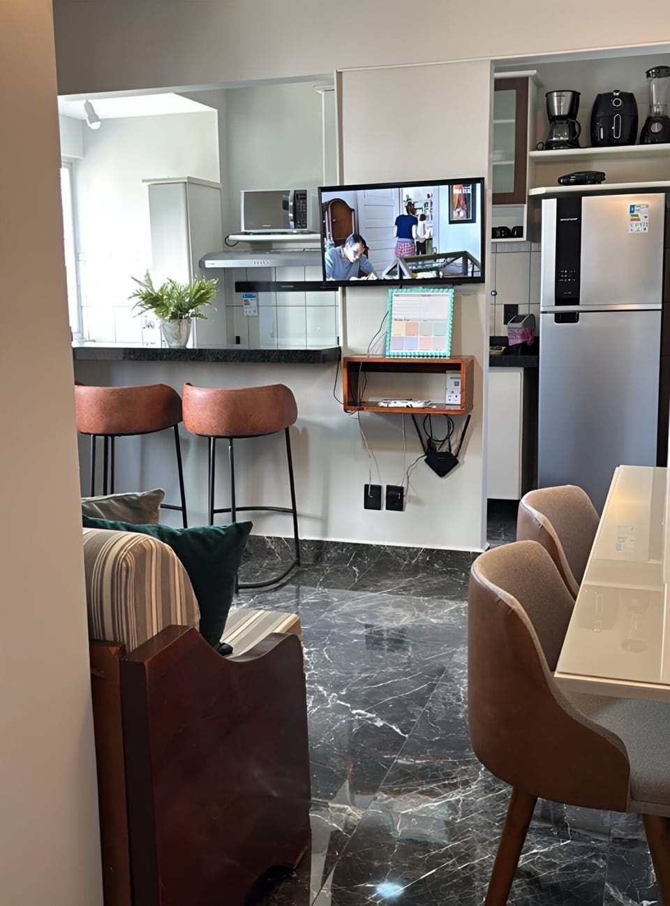 Breakfast bar 