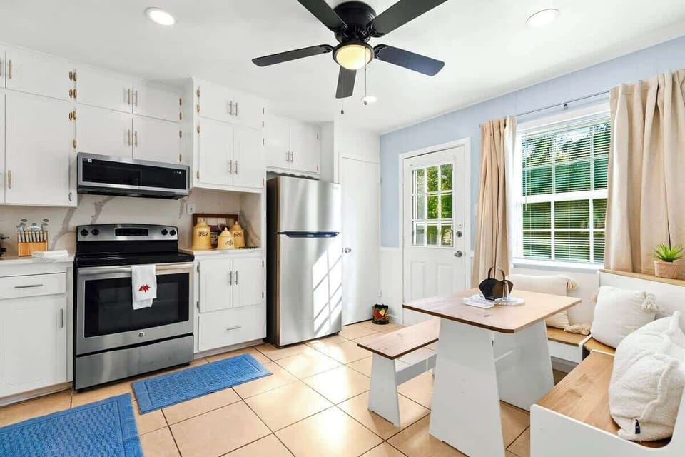 Kitchen: Cheerful kitchen space with modern appliances and a cozy dining nook for everyday meals in Temple TX.