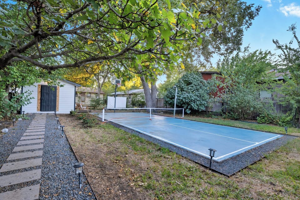 Sport court