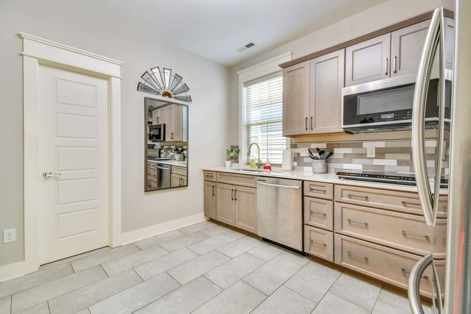 Full Kitchen