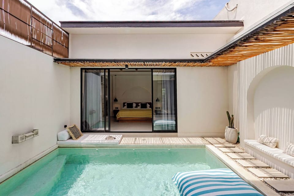 Gorgeous, sunny pool to relax after the beach and day of exploring!