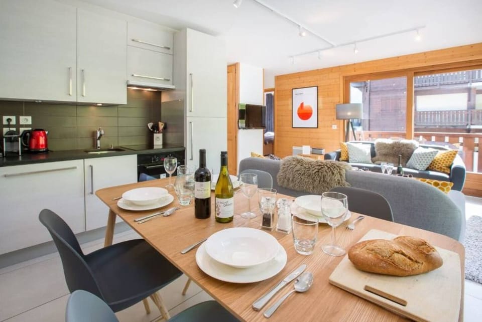• Kitchen with all the mod cons •