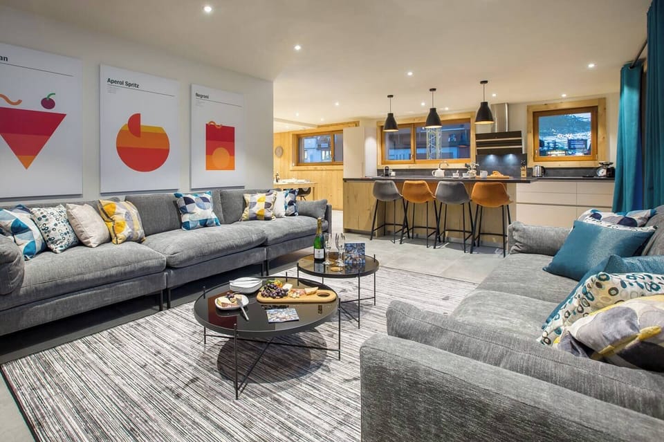 • Sociable open plan living-dining space •