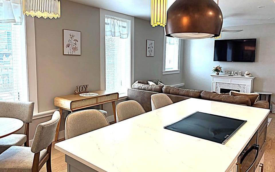 Living room - dinning room - kitchen combo