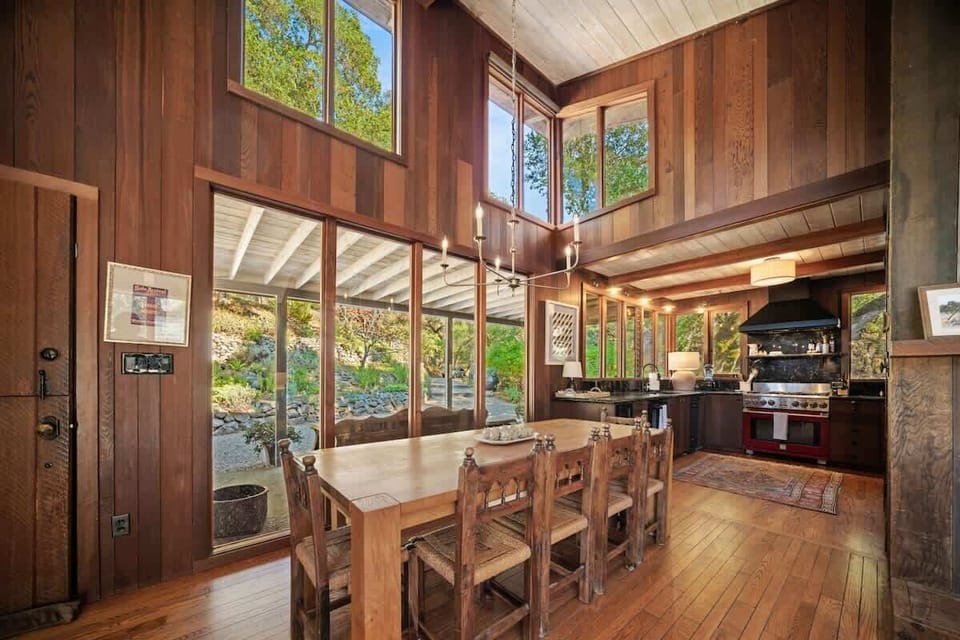 Dining area for six