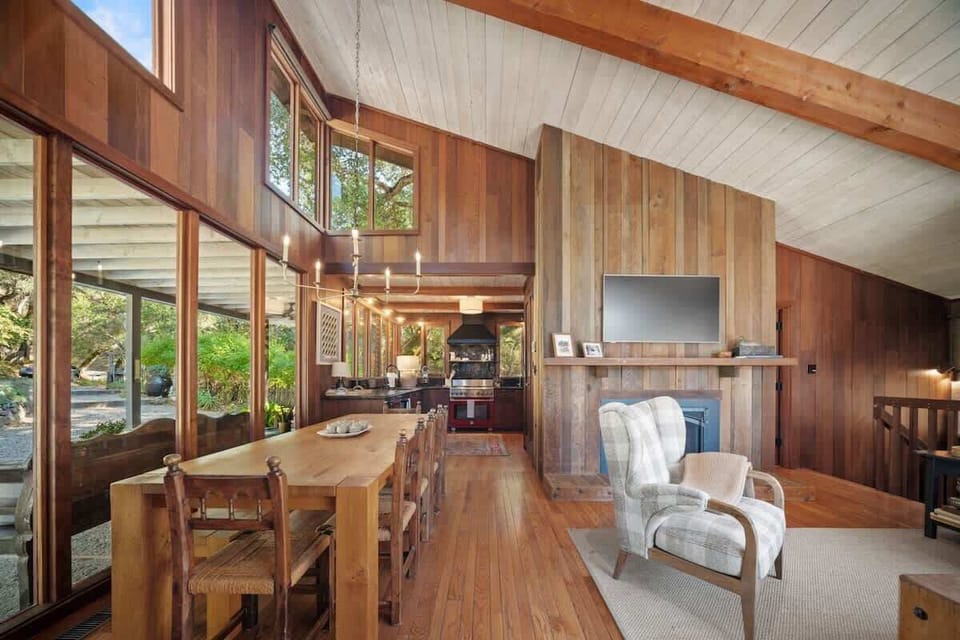 Vaulted ceilings in the living area