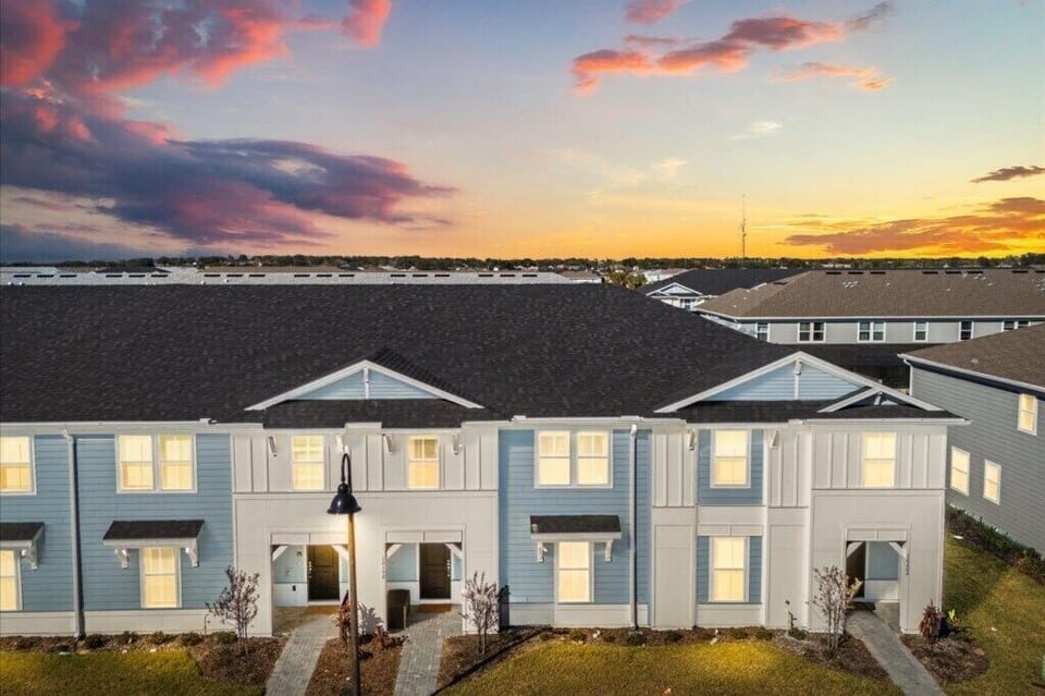 16198 Coastal Cove Lane (1).jpg