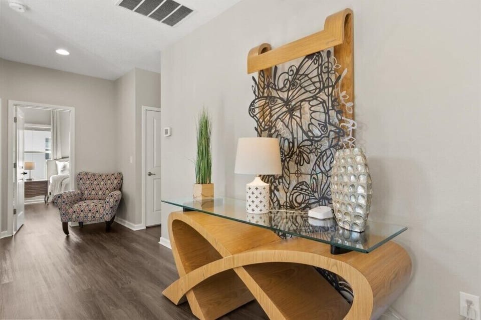 3901OakvilleAvenue(11)