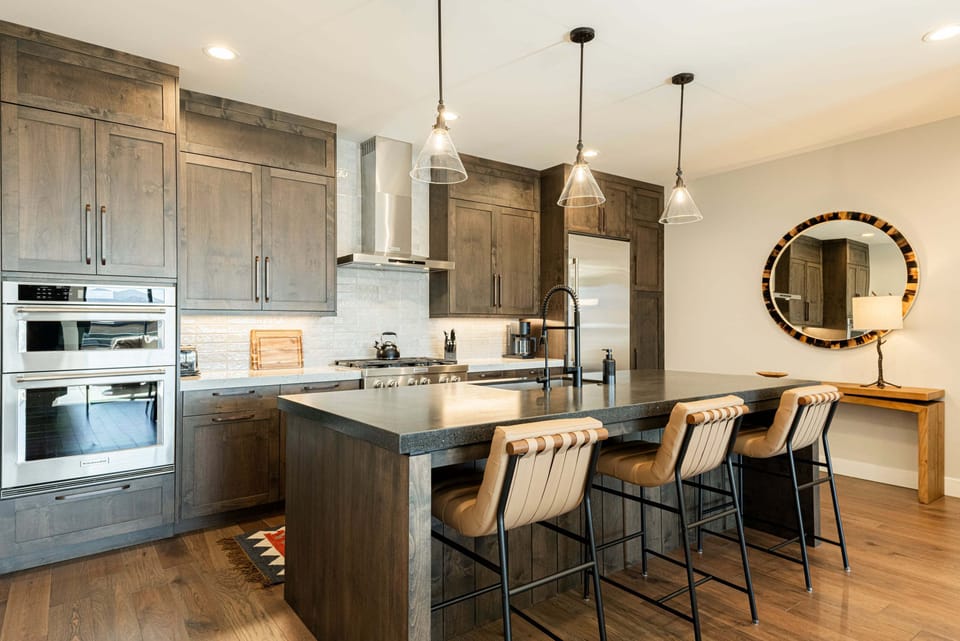 Kitchen with bar seating