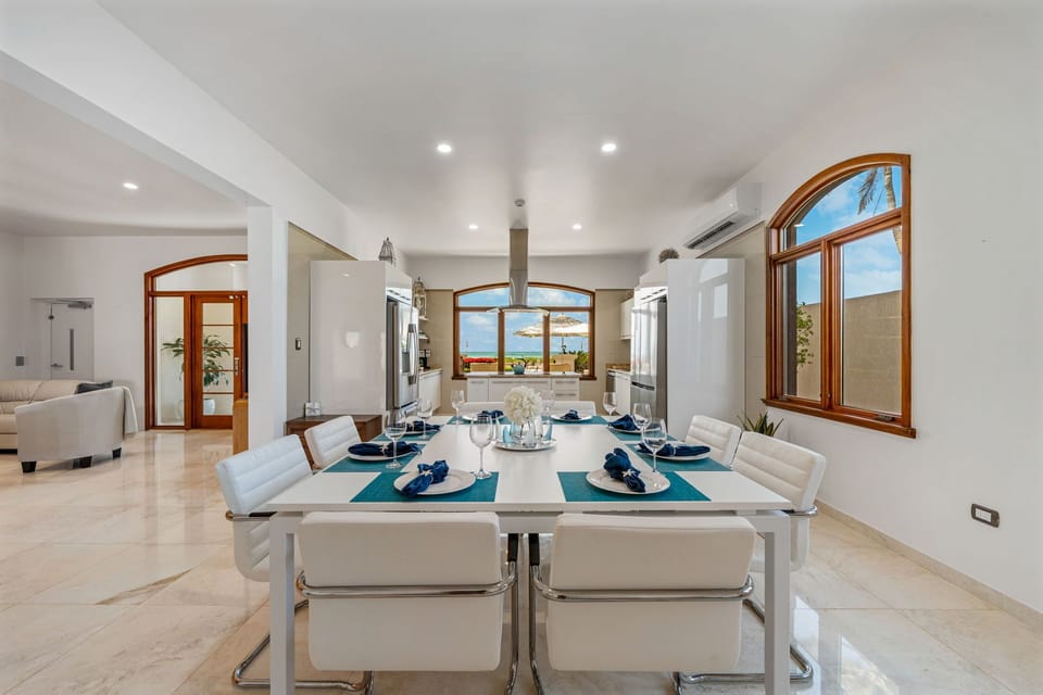 “Fully equipped kitchen in our luxury oceanfront villa in Aruba with two refrigerators 
Dining Table in the kitchen - (seats 10 )