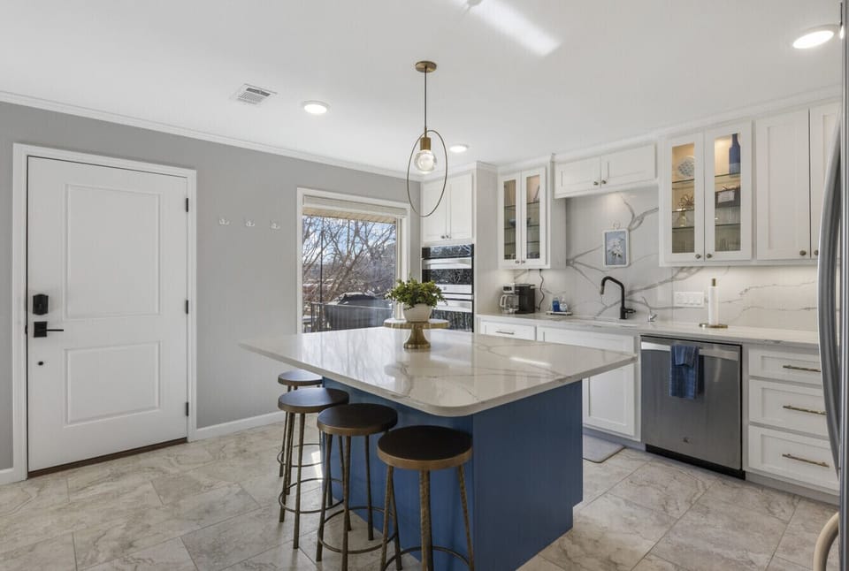 Bright, modern kitchen with full-size appliances and plenty of prep space