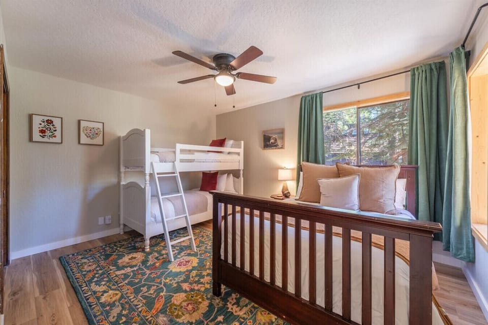 Bedroom 2 - Full Bed & Twin Bunks.