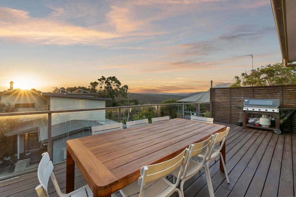 Peaceful outlooks and comfortable living for your holidays