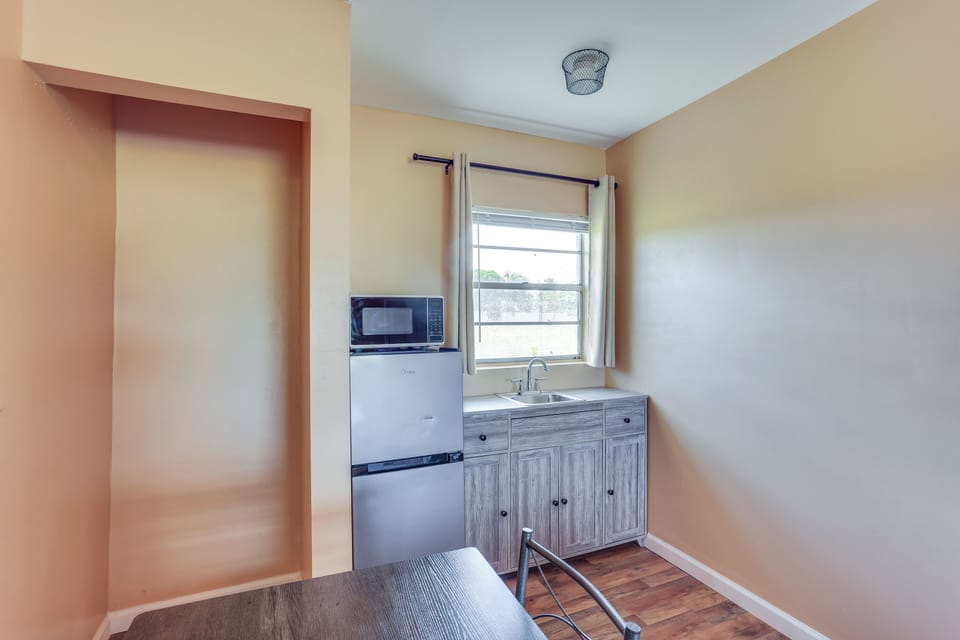 Kitchenette