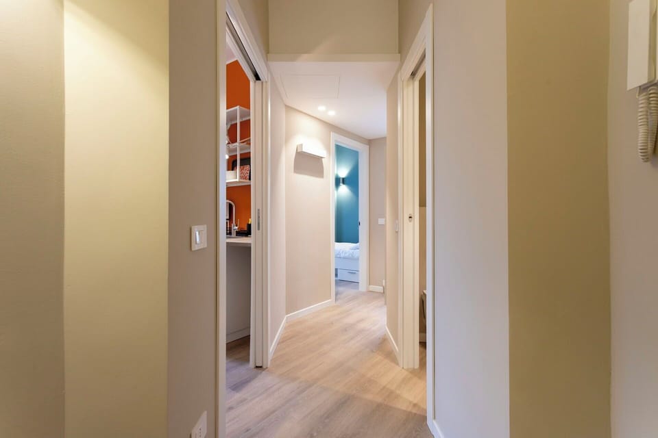 Bedroom, Living Room