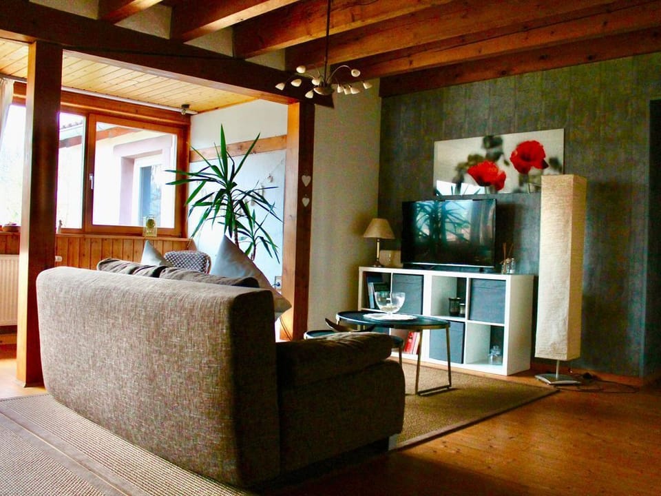 Living in a beautiful farmhouse - Holiday apartment in a beautiful farmhouse Apartment in Saarland, 66, Germany