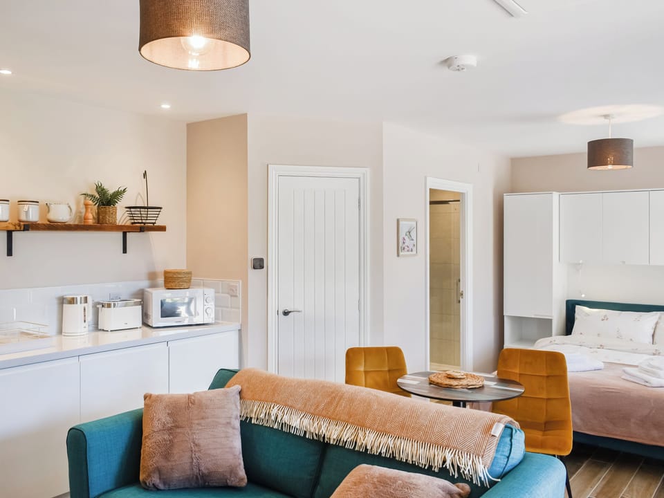 Open plan living space | Elm - Chapel Hill retreats, Lydney, Forest of dean