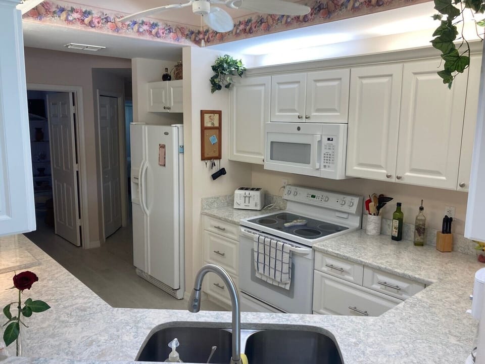 Kitchen 4
