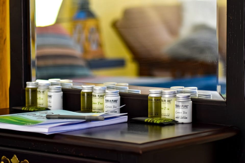 Bathroom amenities