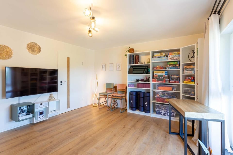 Multifunction room