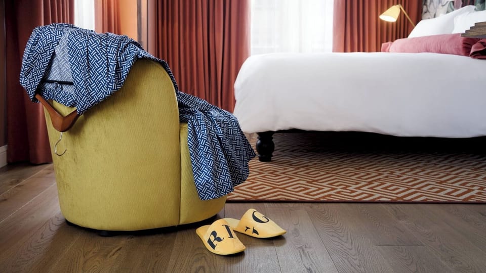 Bedroom detail